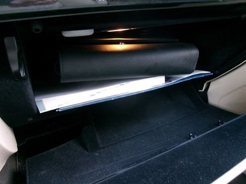 Used 2014 Mercedes-Benz GLK 350 4MATIC image 46