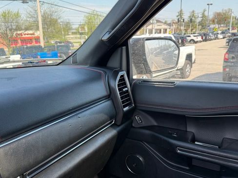 Used 2021 Ford Expedition Max Limited image 22