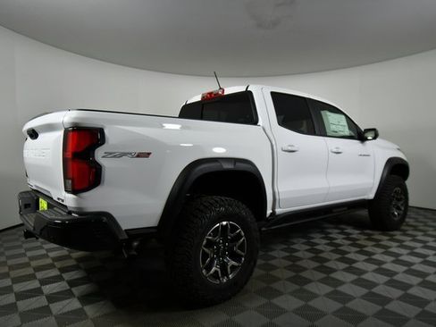 New 2026 Chevrolet Colorado ZR2 w/ Technology Package image 10