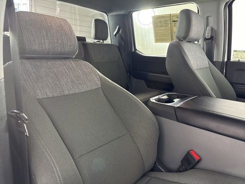 Used 2024 Ford F350 XLT w/ FX4 Off-Road Package image 26