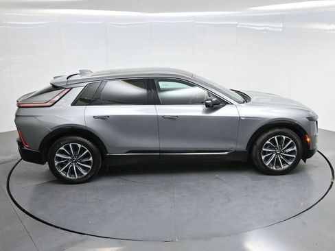Used 2024 Cadillac Lyriq Sport RWD image 64