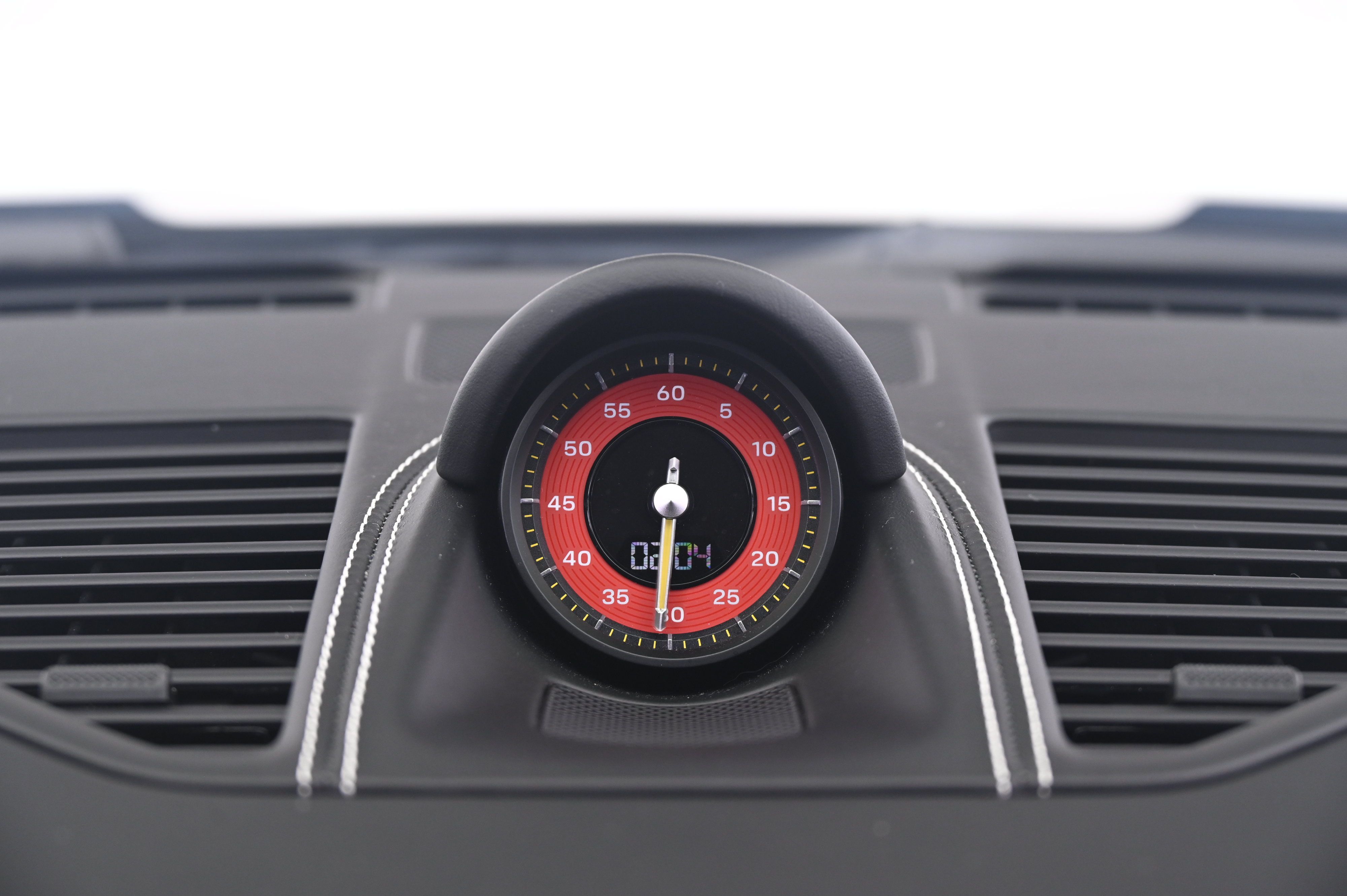 Used 2024 Porsche 911 GT3 RWD image 28