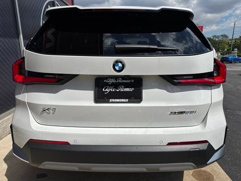 Used 2023 BMW X1 xDrive28i AWD/4WD image 11