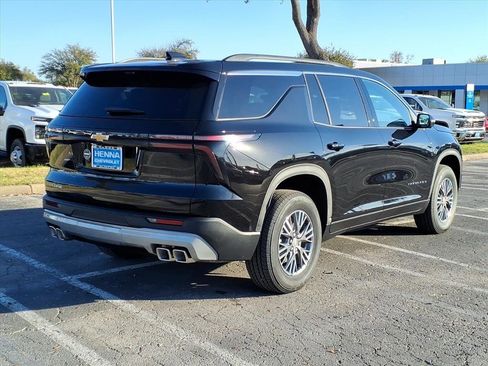 New 2026 Chevrolet Traverse LT image 7