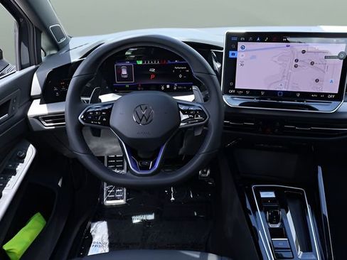 New 2026 Volkswagen Golf image 15