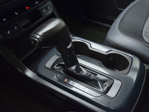 Used 2016 Chevrolet Colorado Z71 image 22