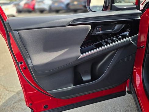 Certified 2024 Subaru Solterra Premium image 18