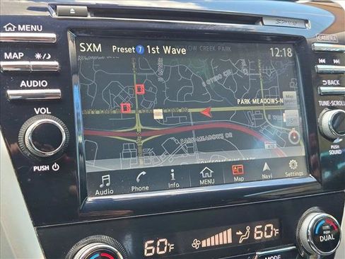 Used 2016 Nissan Murano SL w/ SL Technology Package AWD/4WD image 13