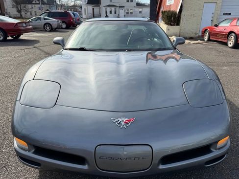 Used 2003 Chevrolet Corvette Coupe w/ Preferred Equipment Group image 4