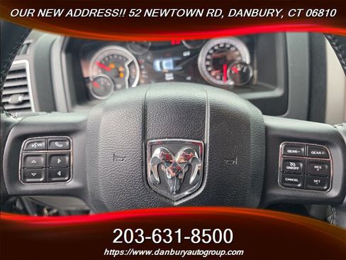 Used 2019 RAM 1500 Big Horn AWD/4WD image 11