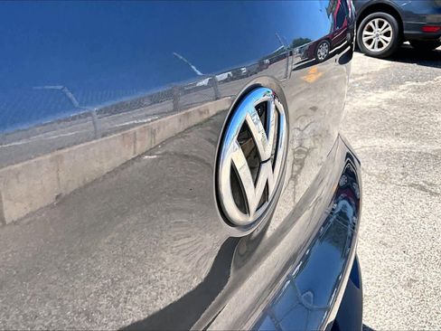 Used 2016 Volkswagen Tiguan S FWD image 31