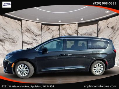 Used 2019 Chrysler Pacifica Touring-L