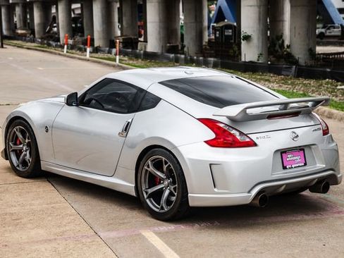 Used 2013 Nissan 370Z NISMO w/ Bose Pkg RWD image 42