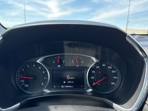 Used 2019 Chevrolet Equinox Premier AWD/4WD image 9
