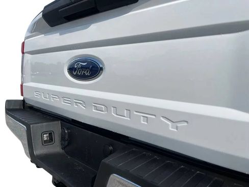 Used 2019 Ford F350 XL w/ STX Appearance Package AWD/4WD image 12