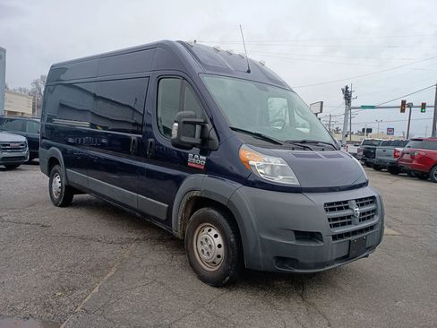 Used 2018 RAM ProMaster 2500 image 2