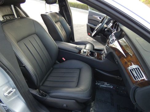 Used 2014 Mercedes-Benz CLS 550 image 28