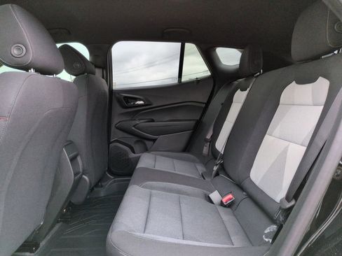New 2026 Chevrolet Trax RS w/ Driver Confidence Package FWD image 32