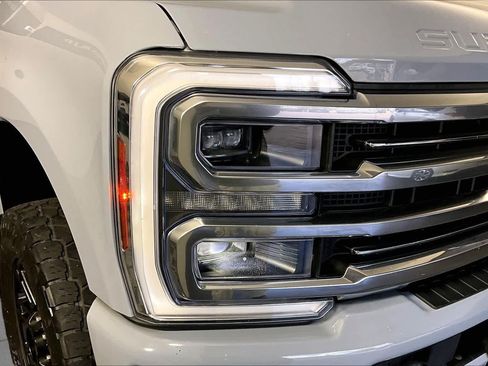 Used 2024 Ford F250 Limited w/ FX4 Off-Road Package AWD/4WD image 26