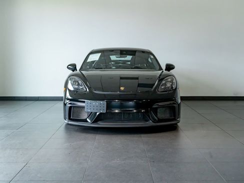 Used 2020 Porsche 718 Cayman GT4 RWD image 10