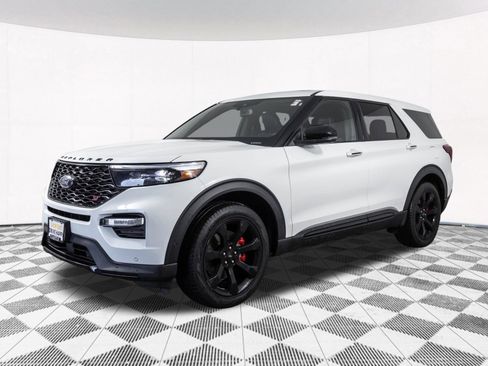 Used 2021 Ford Explorer ST w/ Equipment Group 401A AWD/4WD image 14