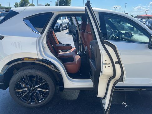 Certified 2024 MAZDA CX-5 Carbon Edition AWD/4WD image 42