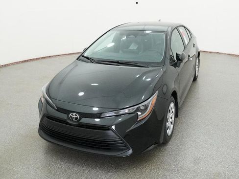 New 2026 Toyota Corolla LE image 5