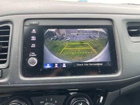 Used 2019 Honda HR-V Sport image 15