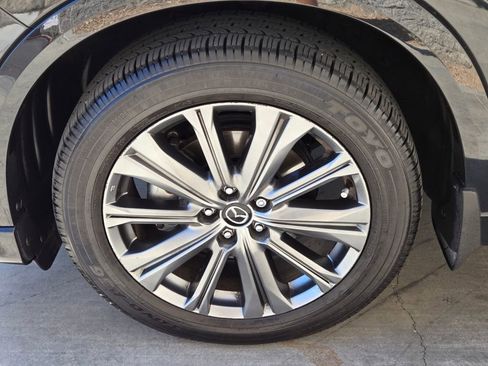 Used 2025 MAZDA CX-5 Signature image 11