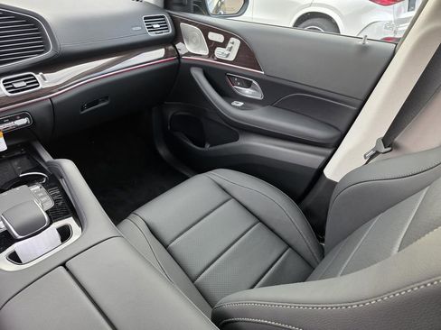 Used 2026 Mercedes-Benz GLE 450 GLE 450 image 29