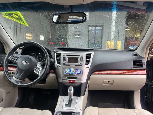 Used 2012 Subaru Outback 2.5i Limited w/ Moonroof Pkg image 12