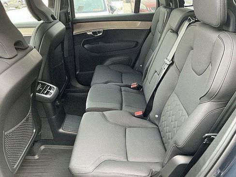 New 2026 Volvo XC90 T8 Plus w/ Protection Package Premier AWD/4WD image 14