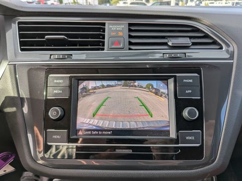 Certified 2021 Volkswagen Tiguan S FWD image 19