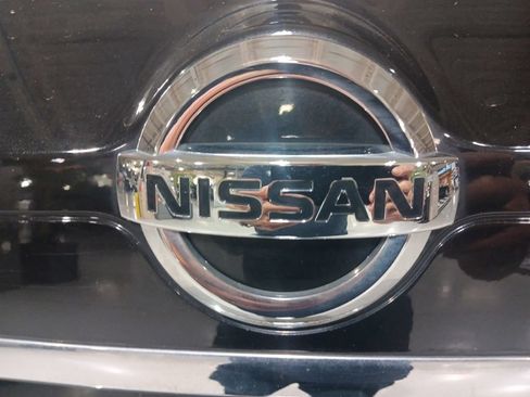 Used 2019 Nissan Rogue SL w/ Premium Package AWD/4WD image 13