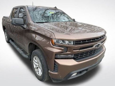 Used 2019 Chevrolet Silverado 1500 RST w/ All-Star Edition image 2