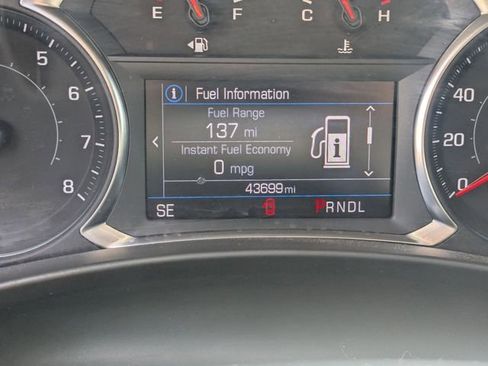 Used 2024 Chevrolet Equinox LT FWD image 19