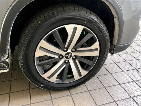 Used 2022 Mitsubishi Outlander Sport SE FWD image 34