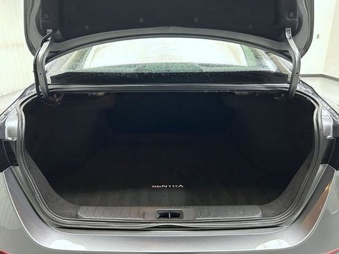 Certified 2025 Nissan Sentra S image 21