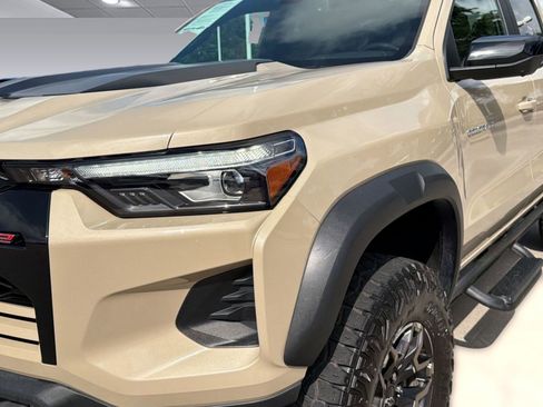 Certified 2023 Chevrolet Colorado ZR2 w/ ZR2 Convenience Package III AWD/4WD image 11