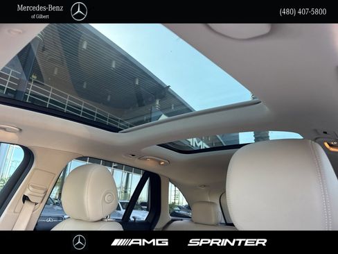 Certified 2022 Mercedes-Benz GLC 300 image 16