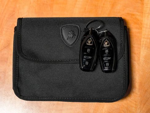 Used 2024 Lamborghini Revuelto image 57