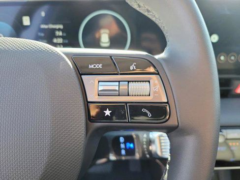 New 2025 Hyundai Ioniq 5 SEL image 14