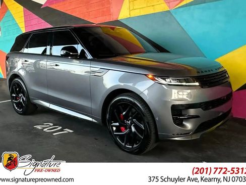 Used 2023 Land Rover Range Rover Sport SE Dynamic image 1