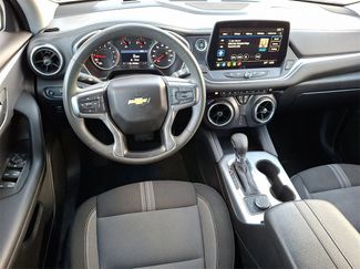 Used 2023 Chevrolet Blazer LT video 2