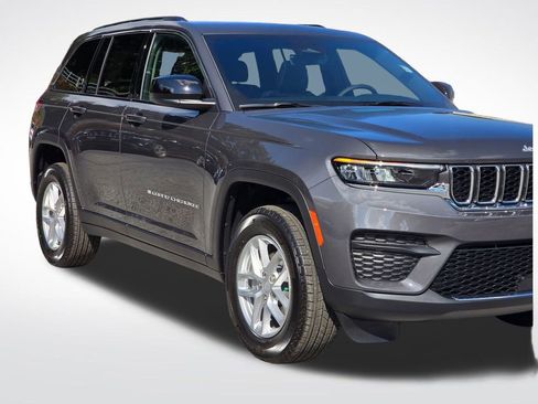 New 2025 Jeep Grand Cherokee Laredo X image 42