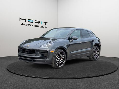 Used 2022 Porsche Macan S AWD/4WD image 4