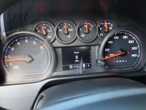 Used 2023 Chevrolet Silverado 2500 W/T w/ WT Fleet Convenience Package AWD/4WD image 25