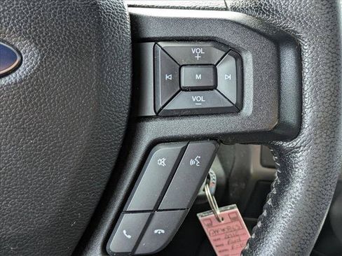 Used 2016 Ford F150 XLT w/ Equipment Group 302A Luxury RWD image 6