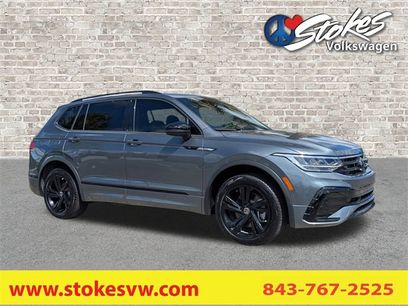 Certified 2024 Volkswagen Tiguan SE R-Line