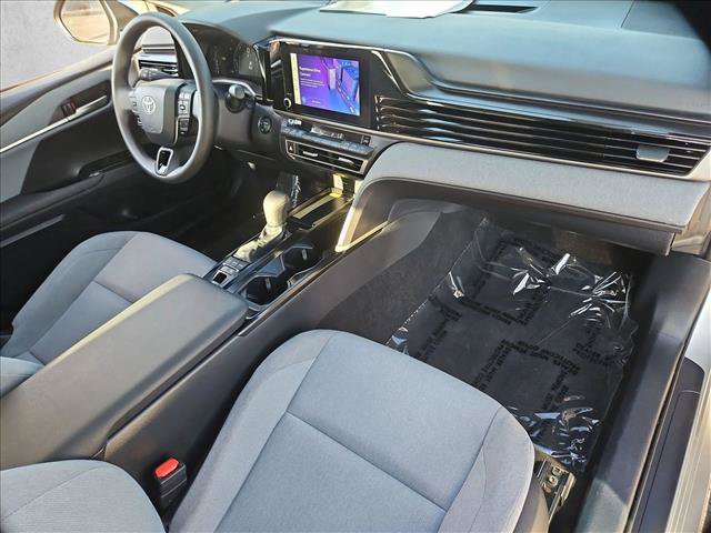 Used 2025 Toyota Camry LE w/ Convenience Package FWD image 27